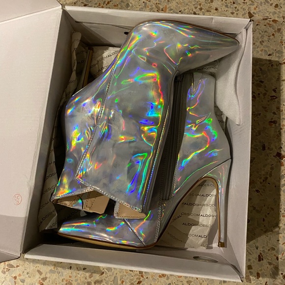 ALDO Ankle Booties Worn only once for a videoshoot - Picture 3 of 6